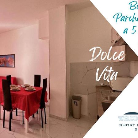 Wh - Dolce Vita - Bilocale - 5 Minuti Dal Centro - Parcheggio Gratuito - Wifi Sanremo Dış mekan fotoğraf