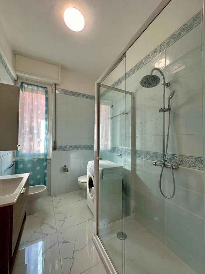 Wh - Dolce Vita - Bilocale - 5 Minuti Dal Centro - Parcheggio Gratuito - Wifi Sanremo Dış mekan fotoğraf
